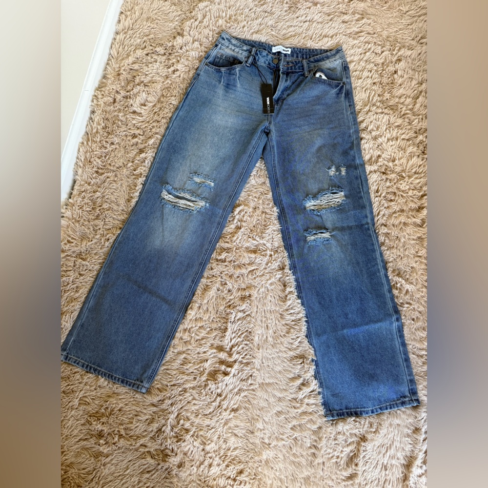 Fashion Nova Women's Blue Straight Leg Jeans